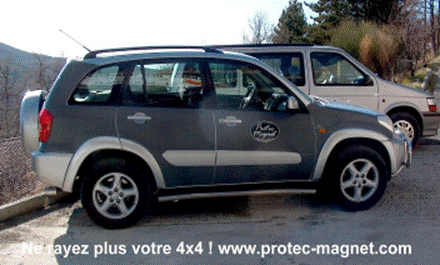 Toyota LC 120 court avec Protec Magnet